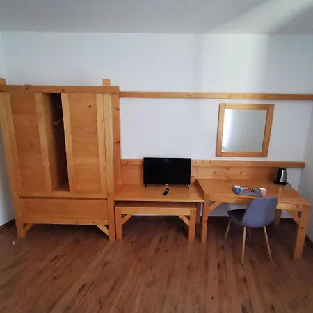 Penzión pre hostí Lodenica