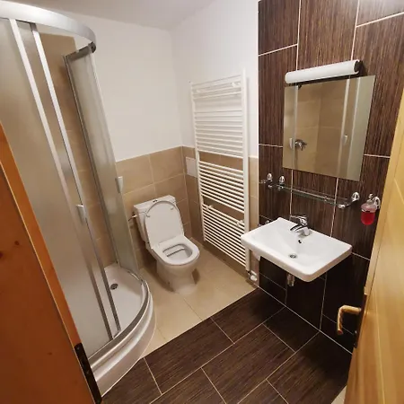 Penzión pre hostí Lodenica