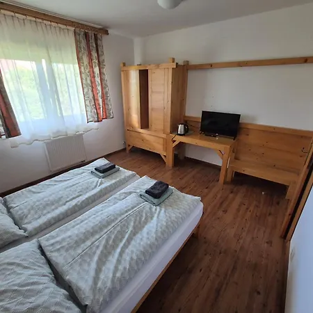 Lodenica Penzión pre hostí