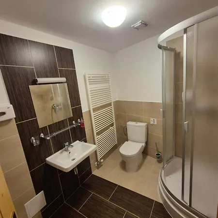 Lodenica Penzión pre hostí