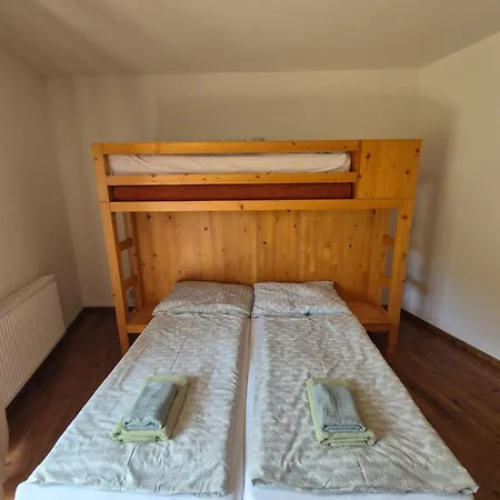 Lodenica Penzión pre hostí